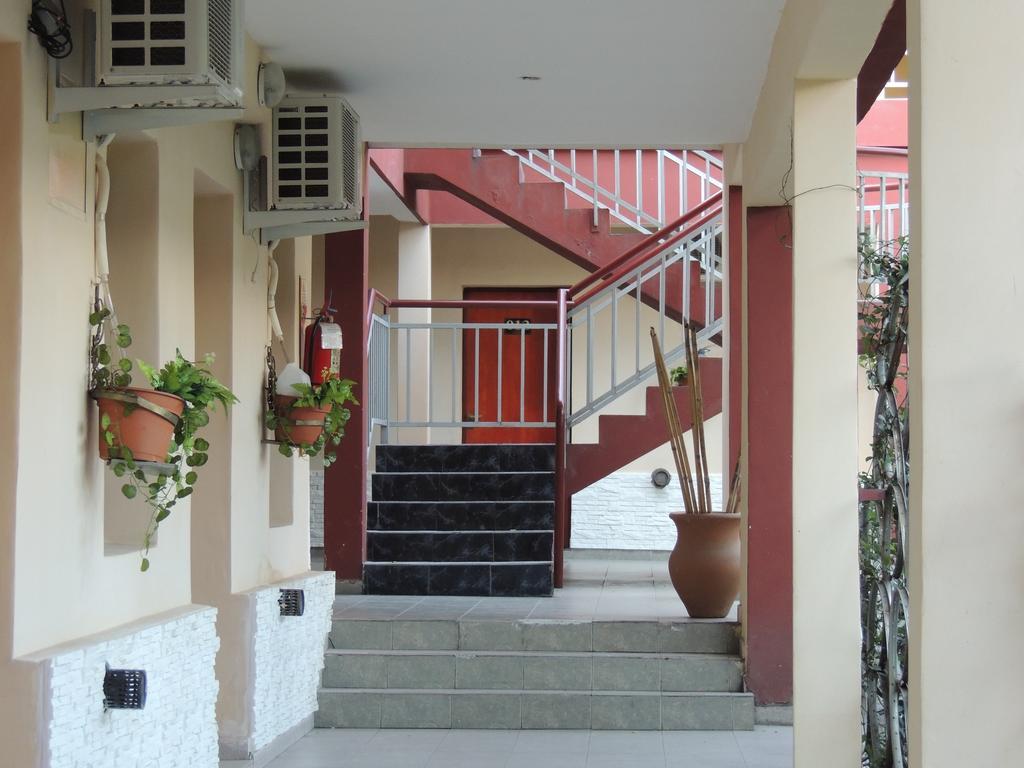 San Miguel de Tucumán La Pergola Hotel Tucuman מראה חיצוני תמונה